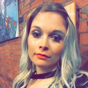 Meet your Posher, Mallory